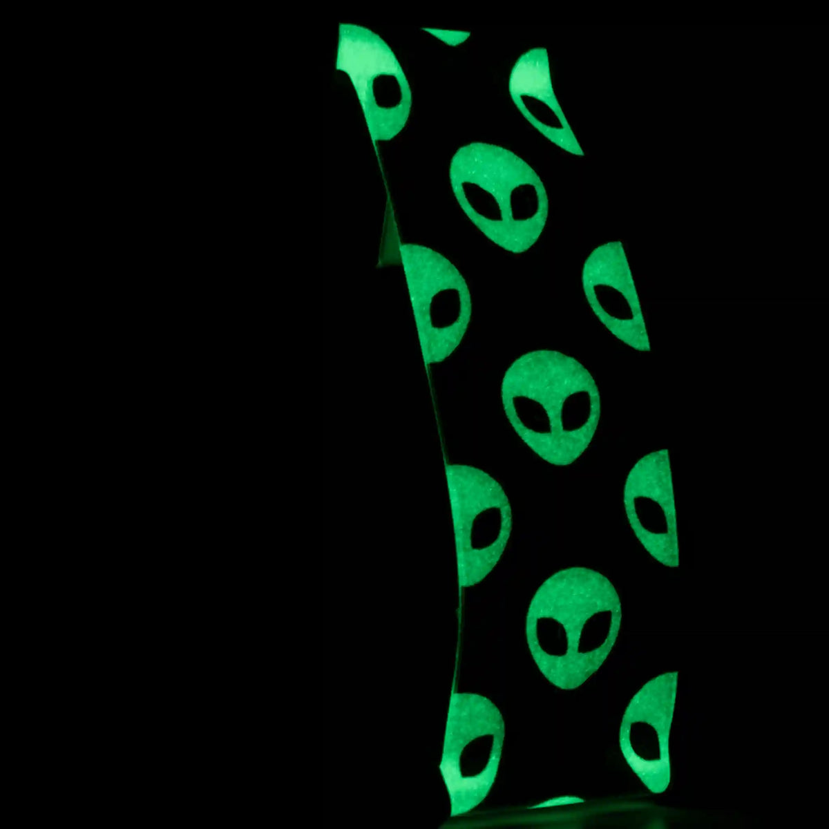PRO for MagSafe - Aliens Glow