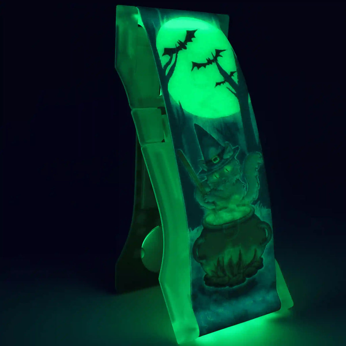 PRO - Paws and Potions Glow